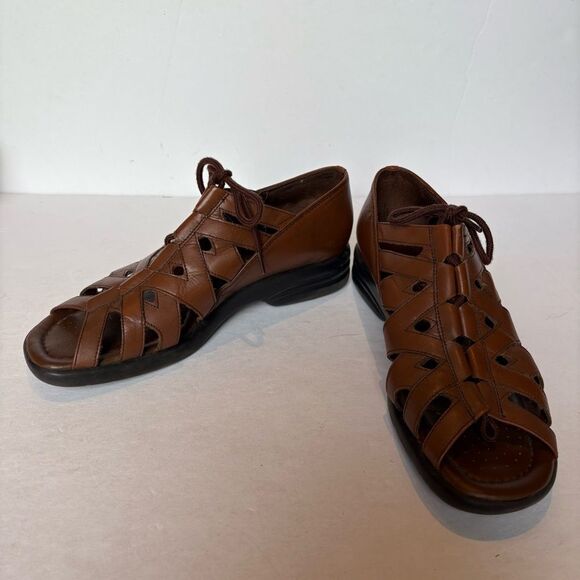 Sandler of Boston Women's Brown Leather Lace up Sandals Size 8M - Picture 1 of 8